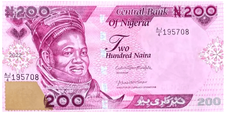 President Buhari Unveils New Naira Notes